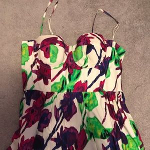 Moda Int’l for Victoria secret dress